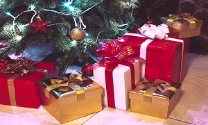 Den tidlige julehandel tyder på hårde pakker under juletræet i år